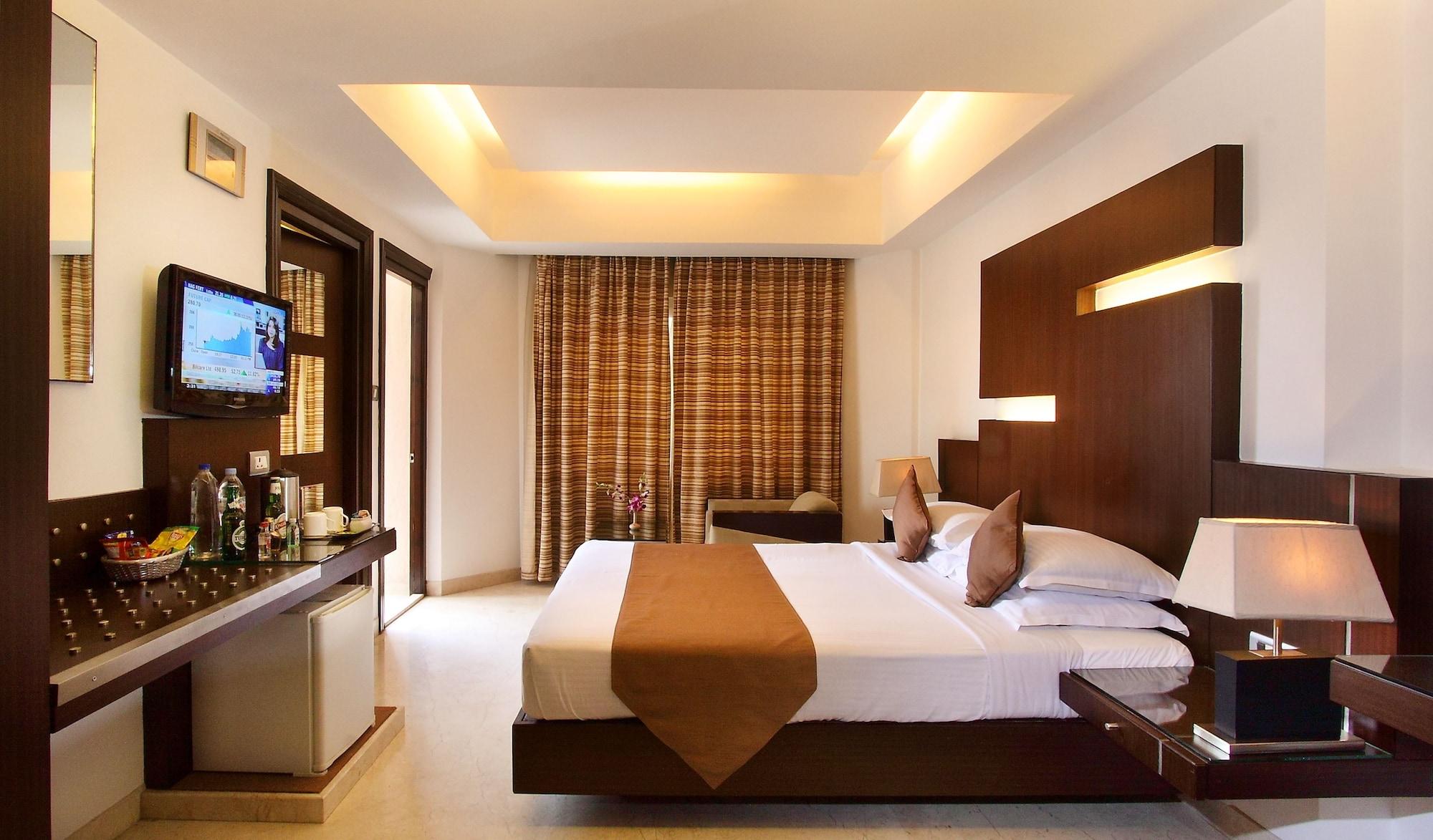 The President Hotel Bangalore Extérieur photo