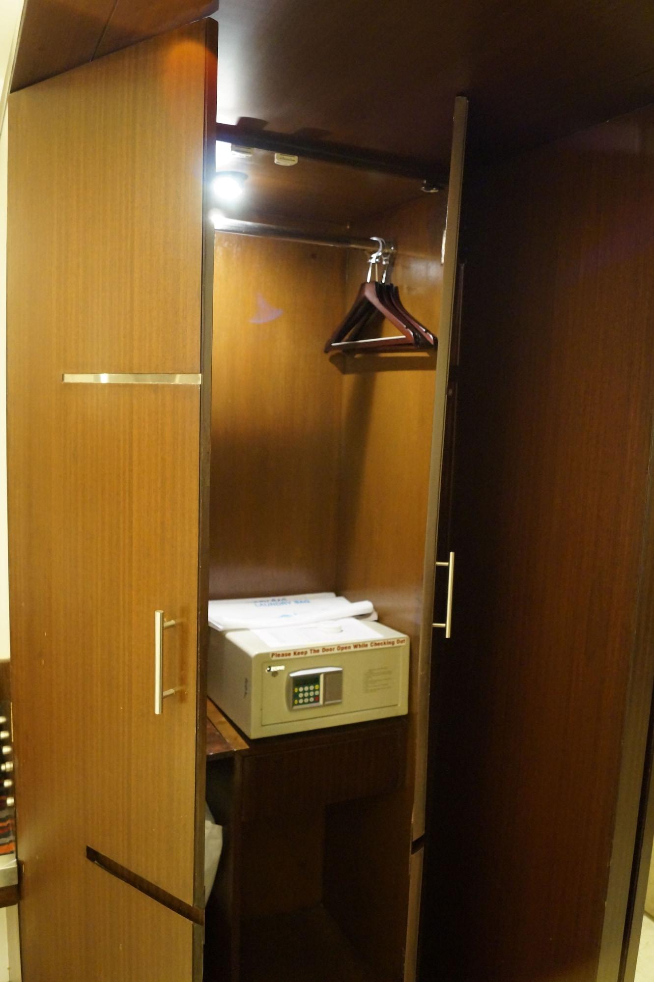 The President Hotel Bangalore Extérieur photo