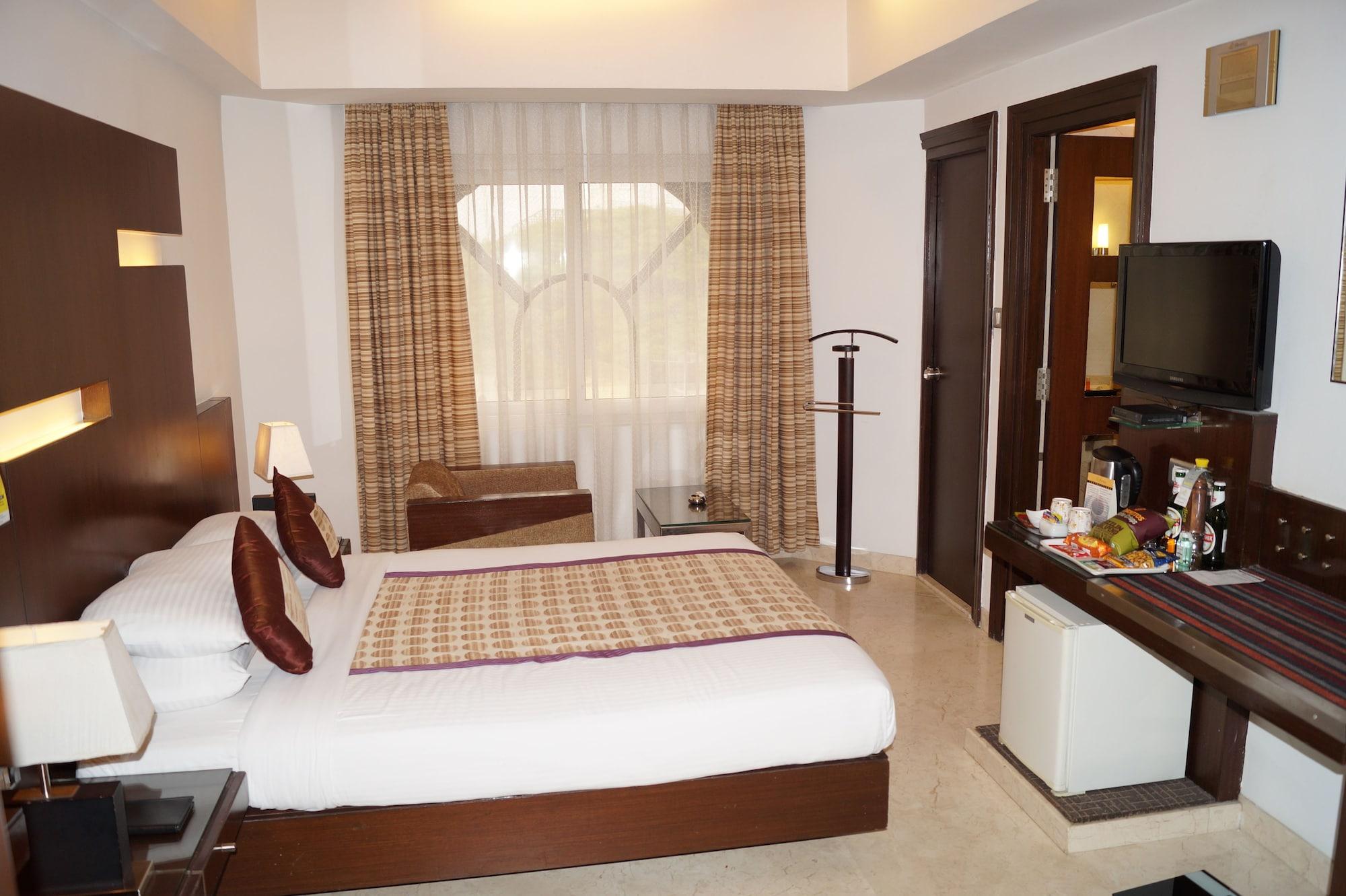 The President Hotel Bangalore Extérieur photo
