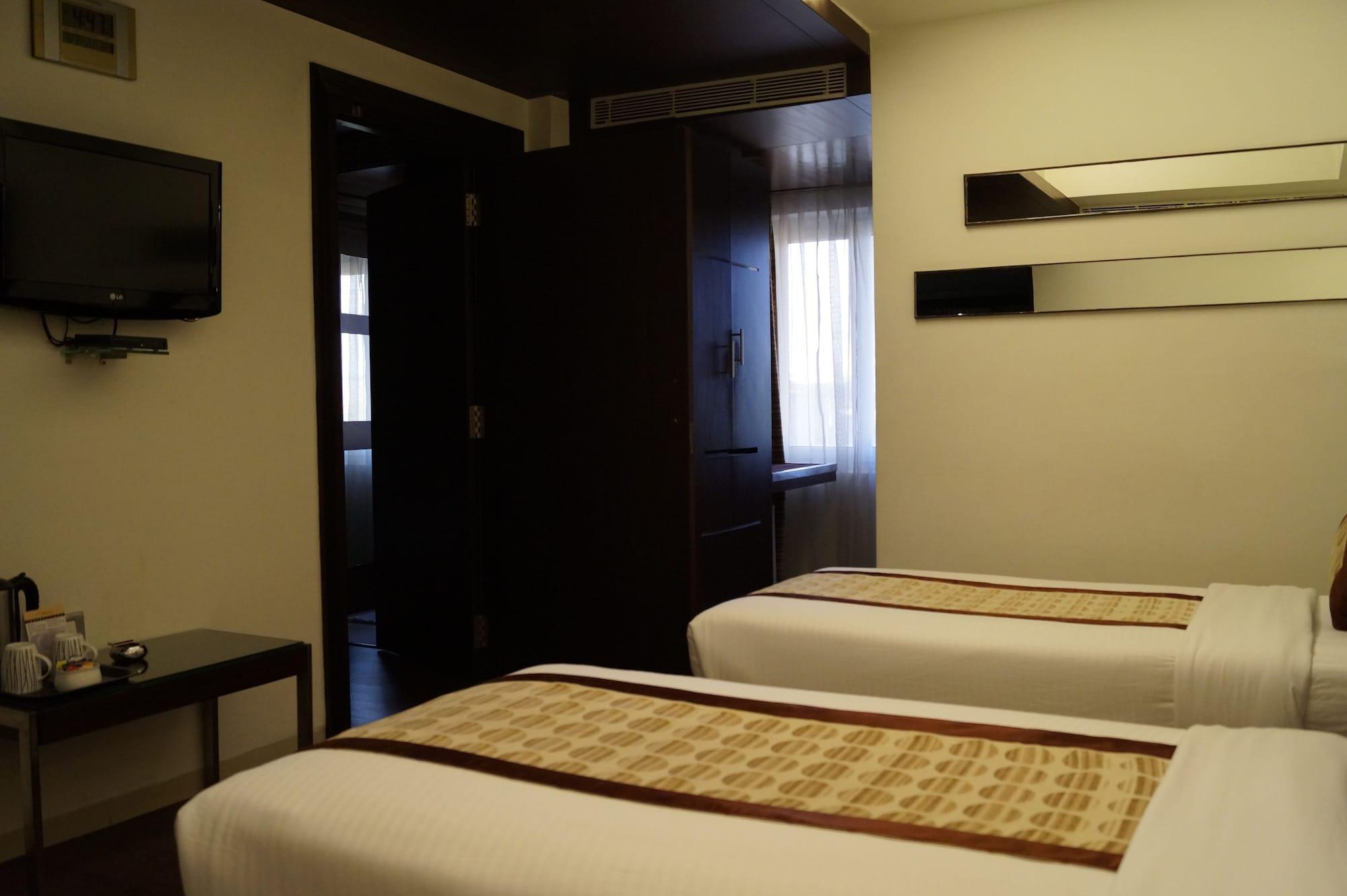 The President Hotel Bangalore Extérieur photo