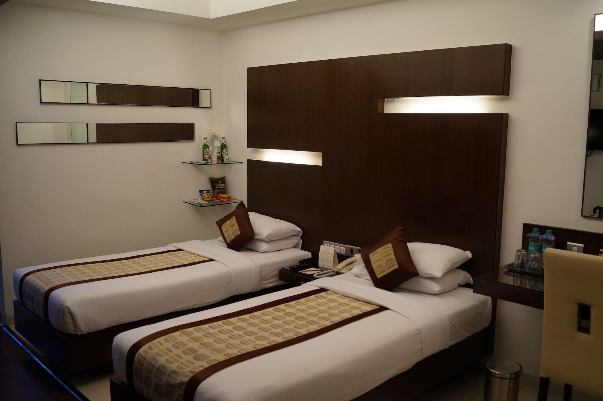 The President Hotel Bangalore Extérieur photo