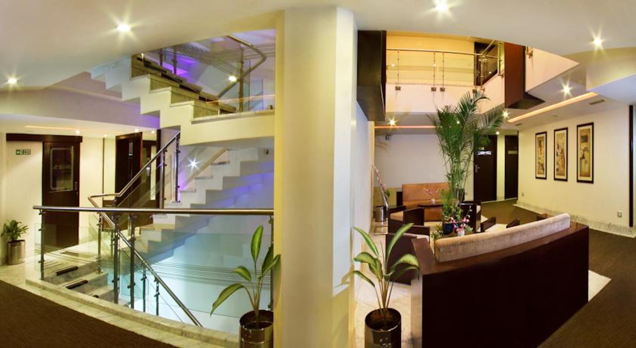 The President Hotel Bangalore Extérieur photo
